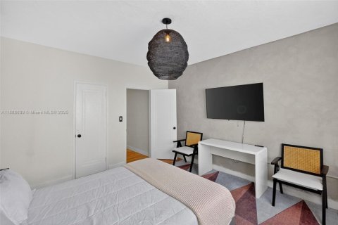 Купить кондоминиум в Майами-Бич, Флорида 1 спальня, 64.66м2, № 1938763 - фото 22