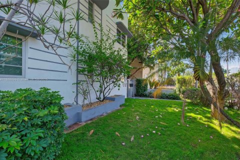 Купить кондоминиум в Майами-Бич, Флорида 1 спальня, 64.66м2, № 1938763 - фото 11