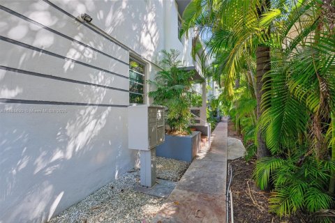 Купить кондоминиум в Майами-Бич, Флорида 1 спальня, 64.66м2, № 1938763 - фото 28