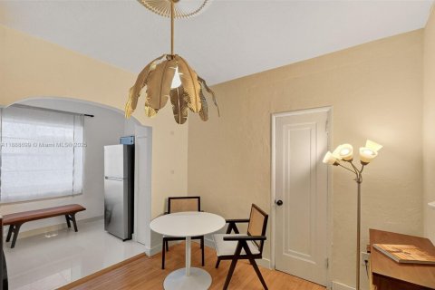 Купить кондоминиум в Майами-Бич, Флорида 1 спальня, 64.66м2, № 1938763 - фото 13