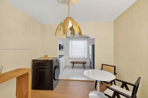 Купить кондоминиум в Майами-Бич, Флорида 1 спальня, 64.66м2, № 1938763 - фото 12