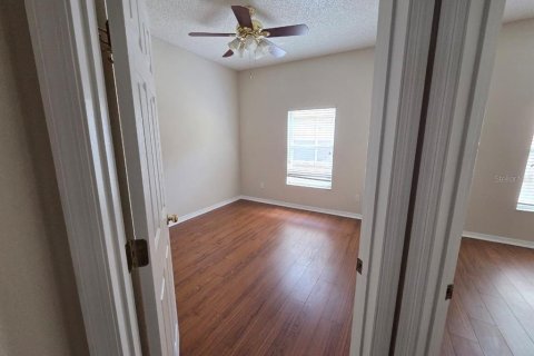 Casa en alquiler en Orlando, Florida, 4 dormitorios, 204.29 m2 № 1917025 - foto 17