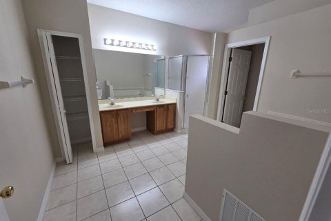 Casa en alquiler en Orlando, Florida, 4 dormitorios, 204.29 m2 № 1917025 - foto 10