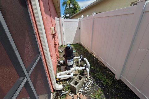 Casa en alquiler en Orlando, Florida, 4 dormitorios, 204.29 m2 № 1917025 - foto 13