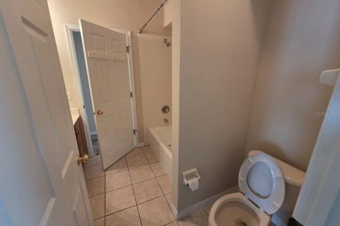 Casa en alquiler en Orlando, Florida, 4 dormitorios, 204.29 m2 № 1917025 - foto 21
