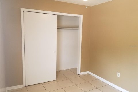 Apartamento en alquiler en Seffner, Florida, 2 dormitorios, 69.68 m2 № 1900273 - foto 6