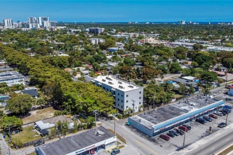 Commercial property in Hollywood, Florida № 1862816 - photo 7