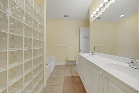 Copropriété à vendre à Punta Gorda, Floride: 3 chambres, 231.79 m2 № 1918940 - photo 20