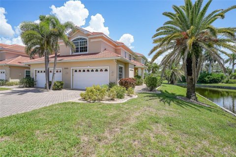 Copropriété à vendre à Punta Gorda, Floride: 3 chambres, 231.79 m2 № 1918940 - photo 1