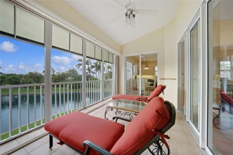 Copropriété à vendre à Punta Gorda, Floride: 3 chambres, 231.79 m2 № 1918940 - photo 4