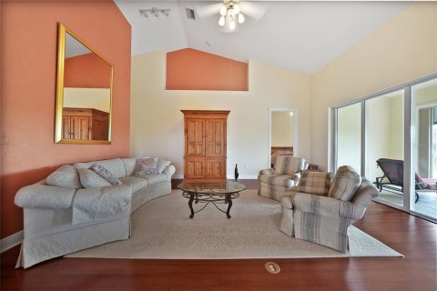 Copropriété à vendre à Punta Gorda, Floride: 3 chambres, 231.79 m2 № 1918940 - photo 8