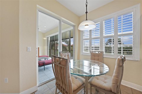 Copropriété à vendre à Punta Gorda, Floride: 3 chambres, 231.79 m2 № 1918940 - photo 11