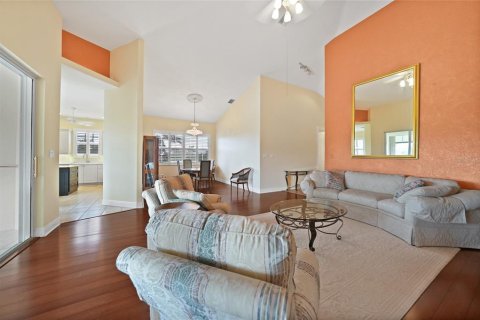 Copropriété à vendre à Punta Gorda, Floride: 3 chambres, 231.79 m2 № 1918940 - photo 7