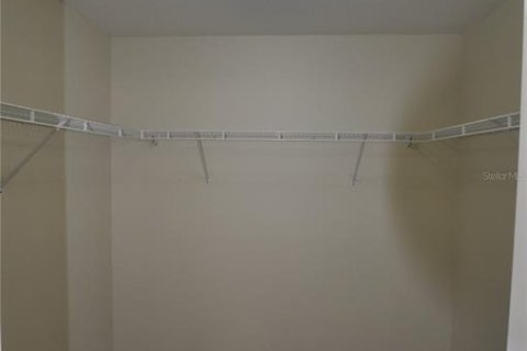 Casa en alquiler en Brandon, Florida, 4 dormitorios, 196.21 m2 № 1913888 - foto 13