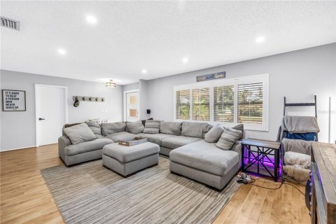 Casa en venta en Seminole, Florida, 3 dormitorios, 191.56 m2 № 1898597 - foto 6