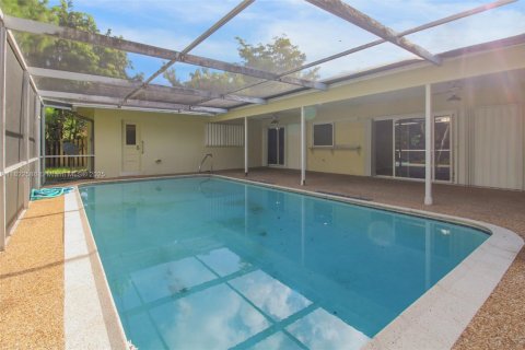 Купить виллу или дом в Плантация, Флорида 3 спальни, 172.05м2, № 1786539 - фото 21