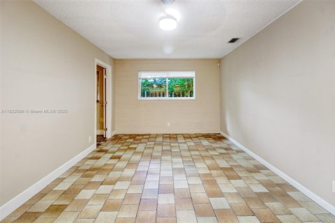 Купить виллу или дом в Плантация, Флорида 3 спальни, 172.05м2, № 1786539 - фото 7