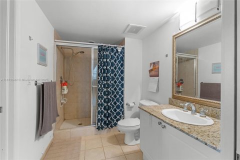 Купить кондоминиум в Авентура, Флорида 2 спальни, 109.16м2, № 1926763 - фото 22