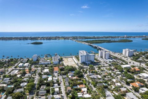 Villa ou maison à vendre à West Palm Beach, Floride: 3 chambres, 137.87 m2 № 2263574 - photo 24