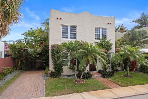 Villa ou maison à vendre à West Palm Beach, Floride: 3 chambres, 137.87 m2 № 2263574 - photo 2