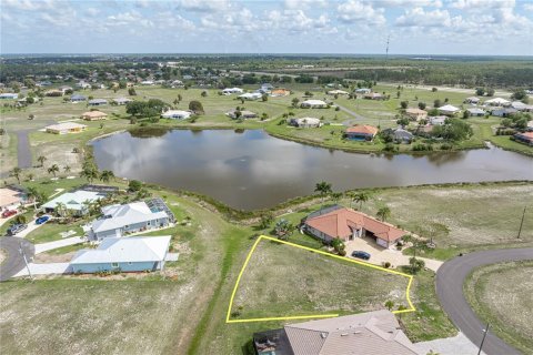 Terreno en venta en Punta Gorda, Florida № 2239821 - foto 10