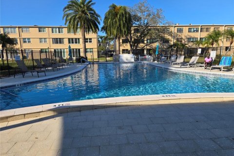 Condominio en venta en Saint Petersburg, Florida, 2 dormitorios, 96.15 m2 № 1520401 - foto 28