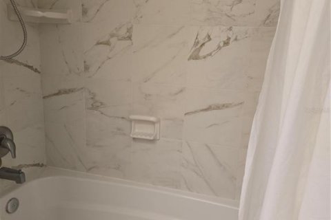 Condominio en venta en Saint Petersburg, Florida, 2 dormitorios, 96.15 m2 № 1520401 - foto 13