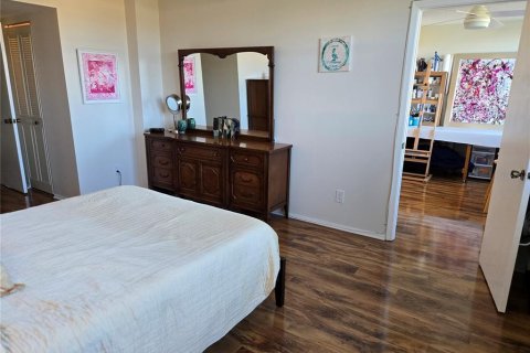 Condominio en venta en Saint Petersburg, Florida, 2 dormitorios, 96.15 m2 № 1520401 - foto 10