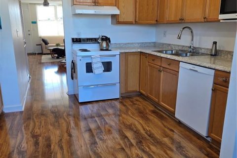 Condominio en venta en Saint Petersburg, Florida, 2 dormitorios, 96.15 m2 № 1520401 - foto 6