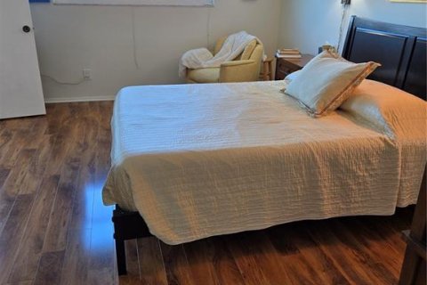 Condominio en venta en Saint Petersburg, Florida, 2 dormitorios, 96.15 m2 № 1520401 - foto 30