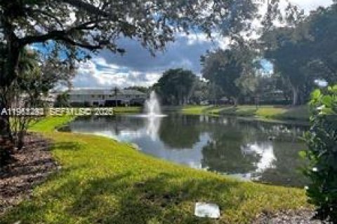 Touwnhouse à louer à Cooper City, Floride: 3 chambres, 138.24 m2 № 2025283 - photo 22