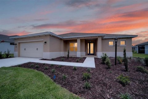 Villa ou maison à vendre à Ocala, Floride: 2 chambres, 159.61 m2 № 2410500 - photo 2