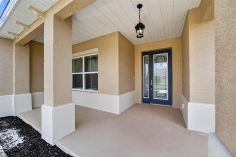 Villa ou maison à vendre à Ocala, Floride: 2 chambres, 159.61 m2 № 2410500 - photo 8