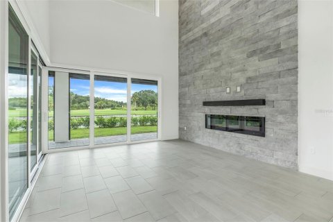 House in Davenport, Florida 4 bedrooms, 257.62 sq.m. № 1558054 - photo 16