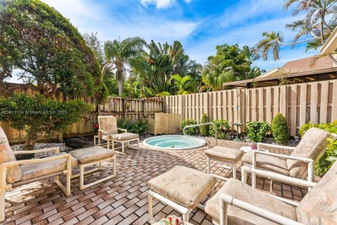 Купить таунхаус в Бока-Ратон, Флорида 2 спальни, 151.15м2, № 1968068 - фото 12