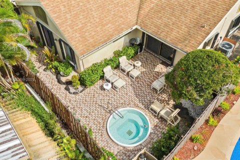 Купить таунхаус в Бока-Ратон, Флорида 2 спальни, 151.15м2, № 1968068 - фото 14