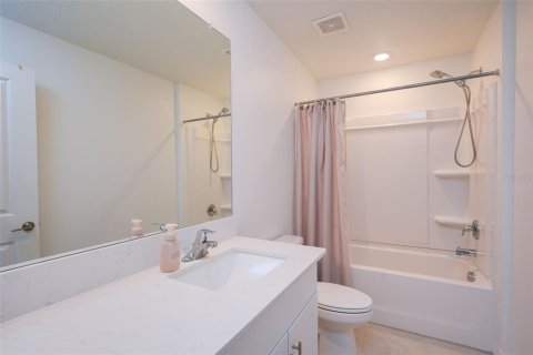 Villa ou maison à louer à San Antonio, Floride: 3 chambres, 167.32 m2 № 2415174 - photo 30