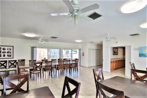 Condo in Sarasota, Florida, 2 bedrooms  № 1644160 - photo 27