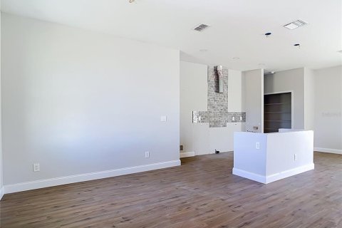 Villa ou maison à vendre à Port Charlotte, Floride: 4 chambres, 151.99 m2 № 2221665 - photo 9