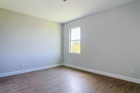 Villa ou maison à vendre à Port Charlotte, Floride: 4 chambres, 151.99 m2 № 2221665 - photo 23
