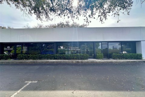 Propiedad comercial en venta en Delray Beach, Florida № 883244 - foto 1