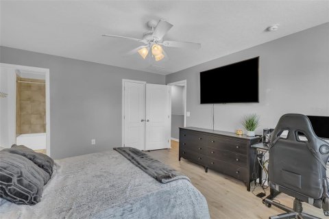 Townhouse in Kissimmee, Florida 3 bedrooms, 158.21 sq.m. № 1624517 - photo 15