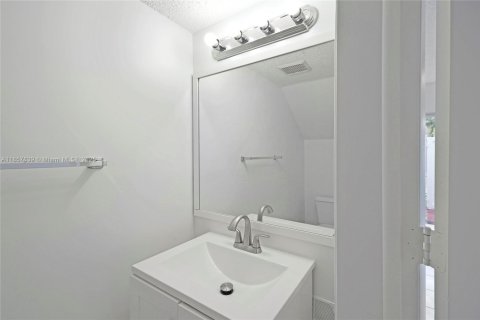Copropriété à louer à Weston, Floride: 2 chambres, 107.58 m2 № 1882604 - photo 14