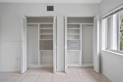 Copropriété à louer à Weston, Floride: 2 chambres, 107.58 m2 № 1882604 - photo 18