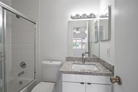 Copropriété à louer à Weston, Floride: 2 chambres, 107.58 m2 № 1882604 - photo 24