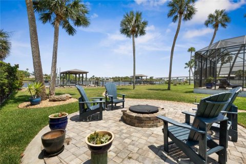 House in Flagler Beach, Florida 4 bedrooms, 285.77 sq.m. № 1742782 - photo 5