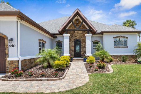 House in Flagler Beach, Florida 4 bedrooms, 285.77 sq.m. № 1742782 - photo 9