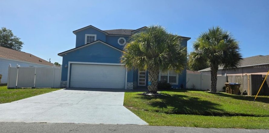 Casa en Kissimmee, Florida 4 dormitorios, 200.85 m2 № 2294793