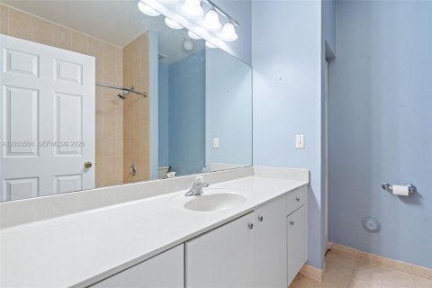 Condo in Homestead, Florida, 2 bedrooms  № 2077996 - photo 28