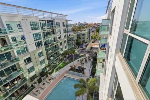 Condo in Tampa, Florida, 2 bedrooms  № 2093530 - photo 20